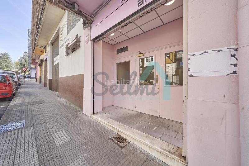 Foto e7cfc3d5-1153-4f6b-b863-0db66cd5e314. Lloguer local comercial a la pola Siero Siero