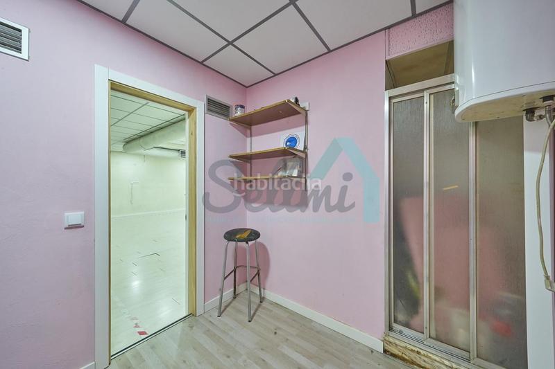 Foto 06783cd9-247f-41b2-a6f3-10ede44cc180. Location local commercial dans la pola Siero Siero