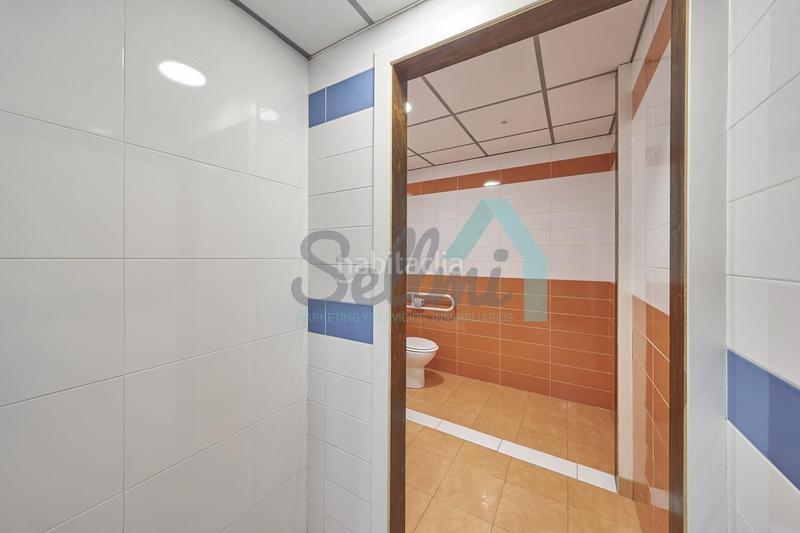 Foto 1b8a6eb6-44b0-427f-a12a-6fea2c2ef84f. Location local commercial dans la pola Siero Siero