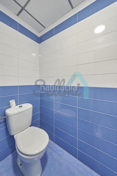 Foto 3b396944-3b72-4432-9d84-ef55b5aa631e. Location local commercial dans la pola Siero Siero