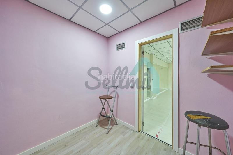 Foto 87f68819-6669-4cb3-97f8-aa71c0551969. Location local commercial dans la pola Siero Siero