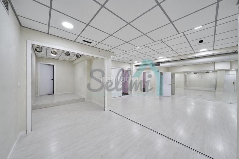 Foto a9e17405-d00d-437a-befc-7da4270c5658. Location local commercial dans la pola Siero Siero