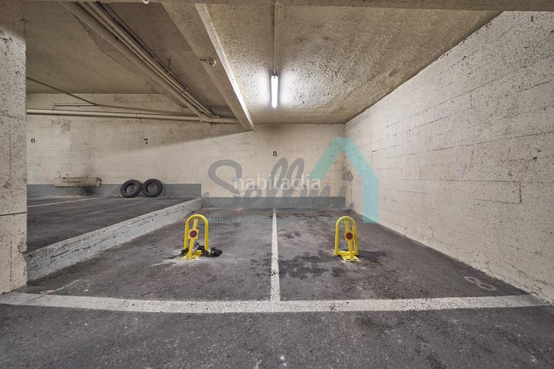 Foto 07f3666e-fab4-46dd-a7b1-a201952e7ba1. Parking coche en Argañosa Oviedo