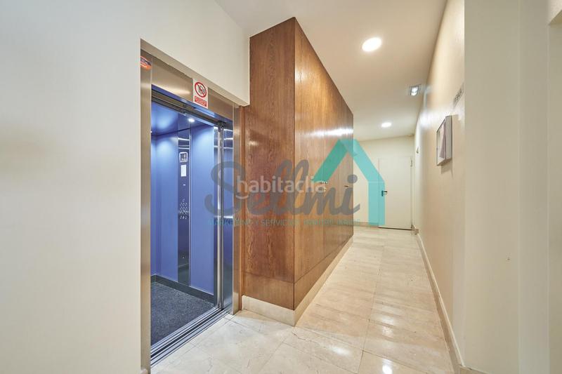 Foto ba45c32f-632f-419b-9081-77c69c70db43. Rent flat with heating in Auditorio - Seminario - Parque de Invierno Oviedo