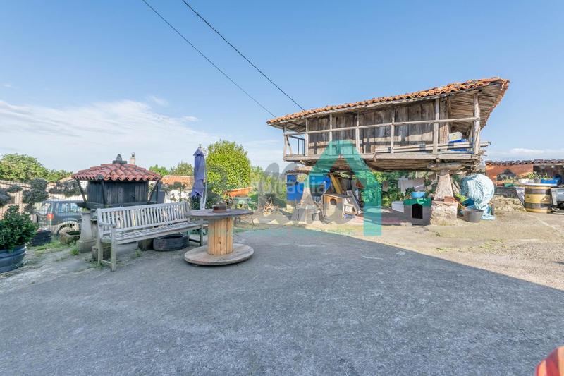 Foto 1a1257bd-3951-4739-9d88-6654dfba1854. Maison avec chauffage parking dans Pillarno Castrillón