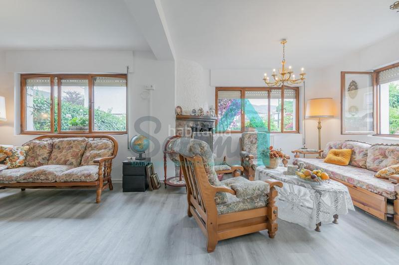 Foto 2129b486-77c7-4438-b148-692bf1a984cd. Casa pareada en Celorio-Poó-Parres Llanes