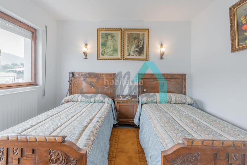 Foto 463184b4-887e-4323-8107-725f5e9f77fc. Casa pareada chalet pareado en venta en celorio, (asturias, españa).

precio: 520.000 €.
superficie construida: 137 m2.
superficie p en Llanes