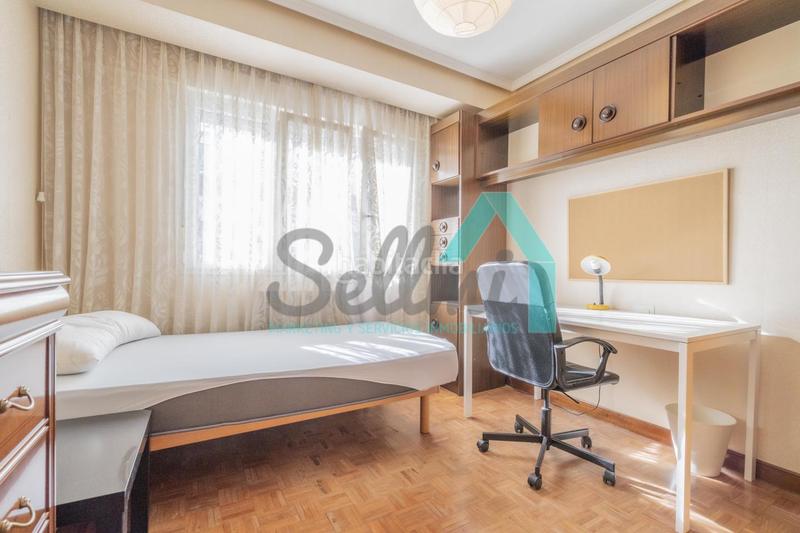 Foto 6f0f30f0-1b89-42b4-9212-0e31f7069e66. Alquiler piso en Auditorio - Seminario - Parque de Invierno Oviedo