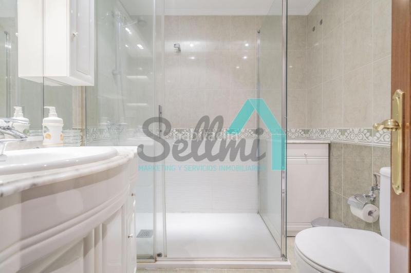 Foto a9dc6677-f93d-4927-9fc9-3eecdb21c0b5. Alquiler piso en Auditorio - Seminario - Parque de Invierno Oviedo