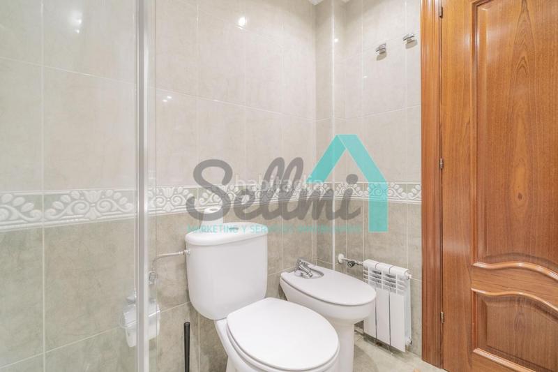 Foto ae0a203b-1aec-4f0d-bc4c-ba5a35e7390f. Alquiler piso en Auditorio - Seminario - Parque de Invierno Oviedo