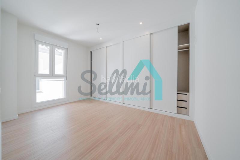 Foto 09637373-79ae-4cdf-8dbb-6f95c768d79e. Dúplex amb calefacció a Salesas - Foncalada - Campoamor Oviedo