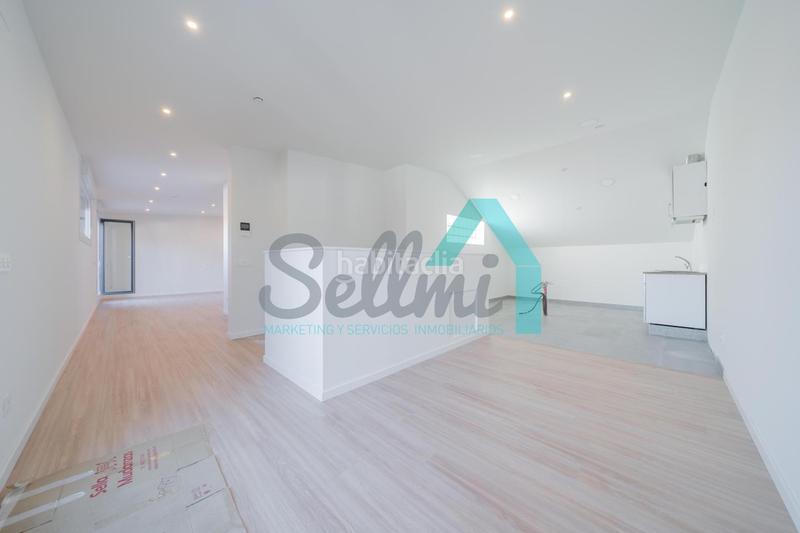 Foto 66e84dcf-86b0-496a-8942-ef874b1116a0. Dúplex amb calefacció a Salesas - Foncalada - Campoamor Oviedo