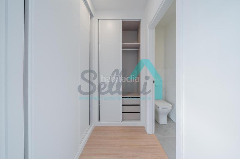 Foto 96f26f78-b10a-434f-bcee-2f037fa27142. Dúplex amb calefacció a Salesas - Foncalada - Campoamor Oviedo