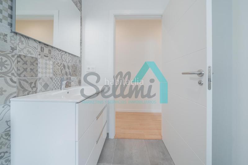 Foto a1f6cdfd-fbfc-45c1-8ee8-2a7323efb38c. Dúplex amb calefacció a Salesas - Foncalada - Campoamor Oviedo