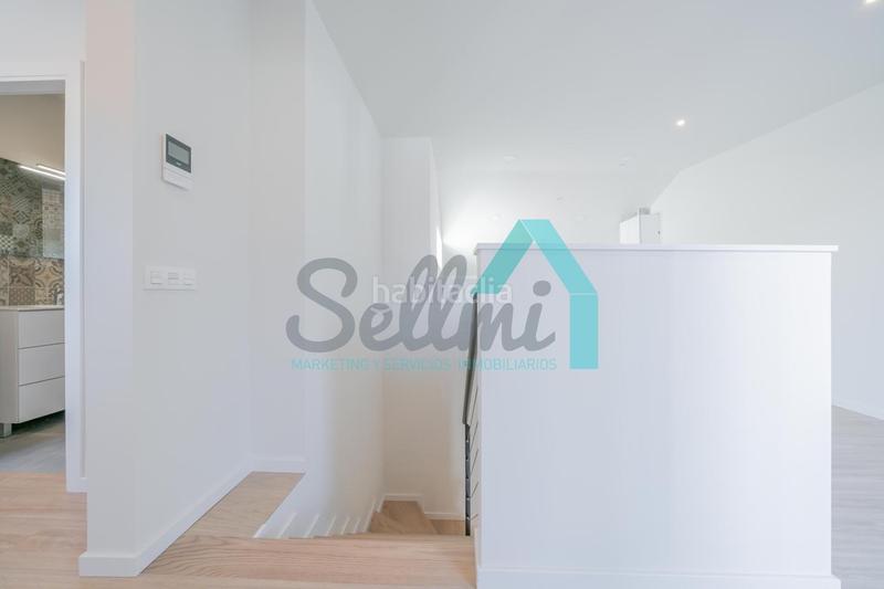 Foto b3bf1828-02d8-49d8-9993-cf2aa555fa37. Dúplex amb calefacció a Salesas - Foncalada - Campoamor Oviedo