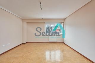 Flat  Prudencio fernández pelló