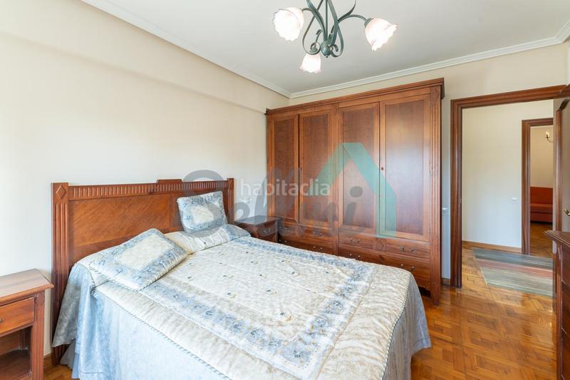 Foto b33abf98-fca3-4a6c-b3b9-05a034711243. Flat with heating in Auditorio - Seminario - Parque de Invierno Oviedo