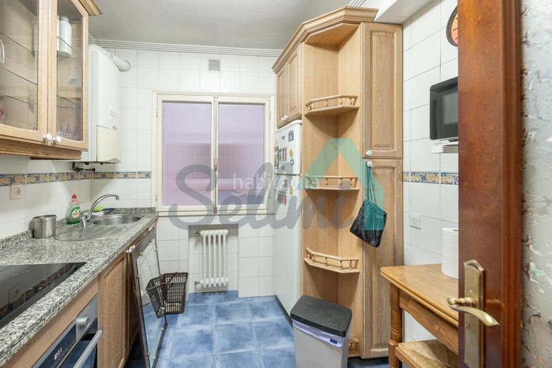 Foto d95bf243-205e-46fe-ae58-535bf5b9fdec. Flat with heating in Auditorio - Seminario - Parque de Invierno Oviedo