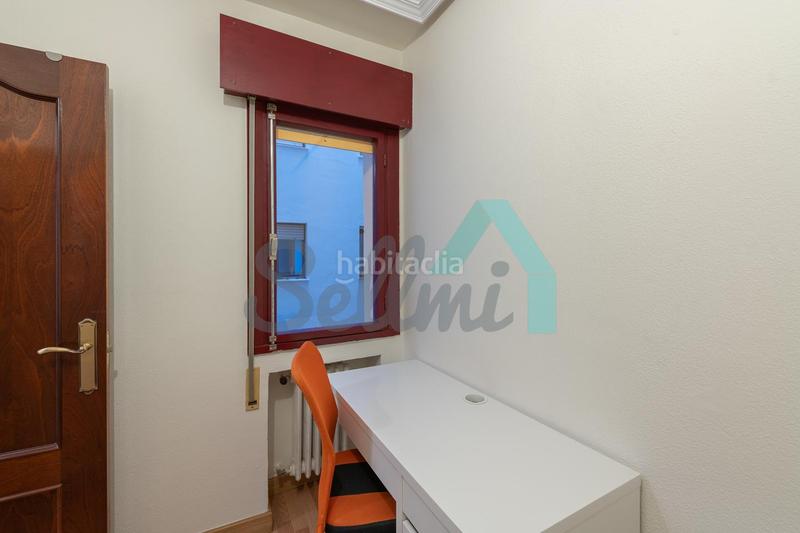 Foto f09c9803-a4a3-4933-86df-9bbe93471e0c. Flat with heating in Auditorio - Seminario - Parque de Invierno Oviedo