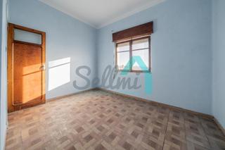 Pis a Viella-Granda-Meres. Piso en venta en lugones, siero (asturias, españa).

precio: 5