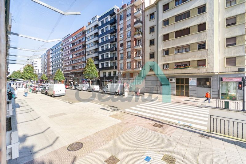 Foto 8f3e799f-98ba-4e93-b3b8-53d1059eb519. Pis amb calefacció aparcament a Masip Oviedo