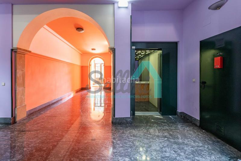Foto f130ba25-096e-4951-a771-aa82bce235d2. Affitto monolocale con riscaldamento in Casco Histórico Oviedo