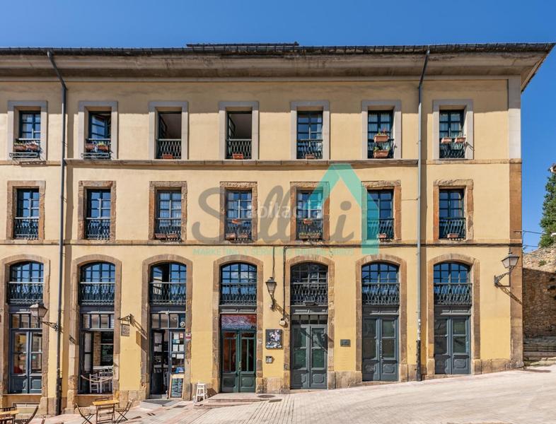 Foto adf6d7da-9846-4f18-9789-8f90bebcbe54. Rent studio with heating in Casco Histórico Oviedo