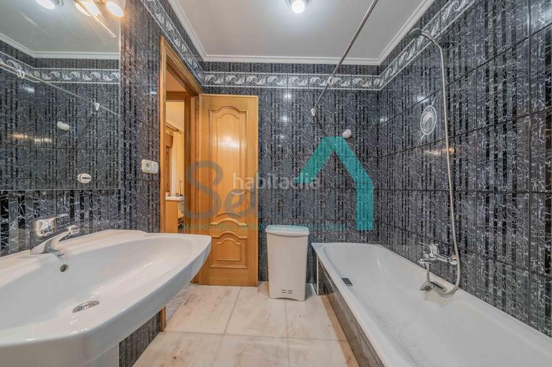 Foto 99e80a9d-3b54-4032-9876-e2d1c8782ffc. Location appartement avec chauffage dans Masip Oviedo