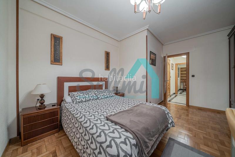 Foto 3e76ec4a-7a2d-41f3-91f0-ba1c07d91e84. Alquiler piso en Masip Oviedo