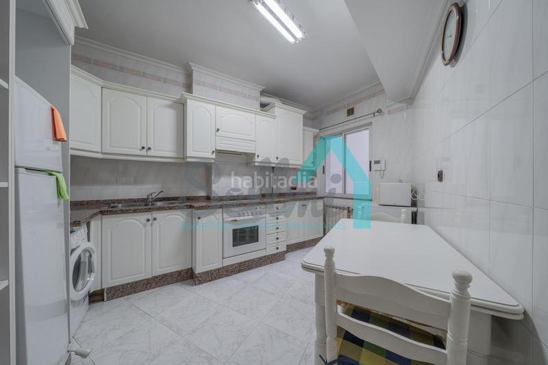 Foto 5026de7f-b5c0-4b36-b664-f14c5b688705. Alquiler piso en Masip Oviedo