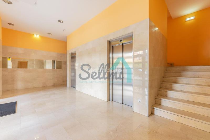 Foto 7112618e-2d88-4d6f-9d9d-46b0106d7885. Location appartement avec chauffage parking dans Huca - La Cadellada Oviedo