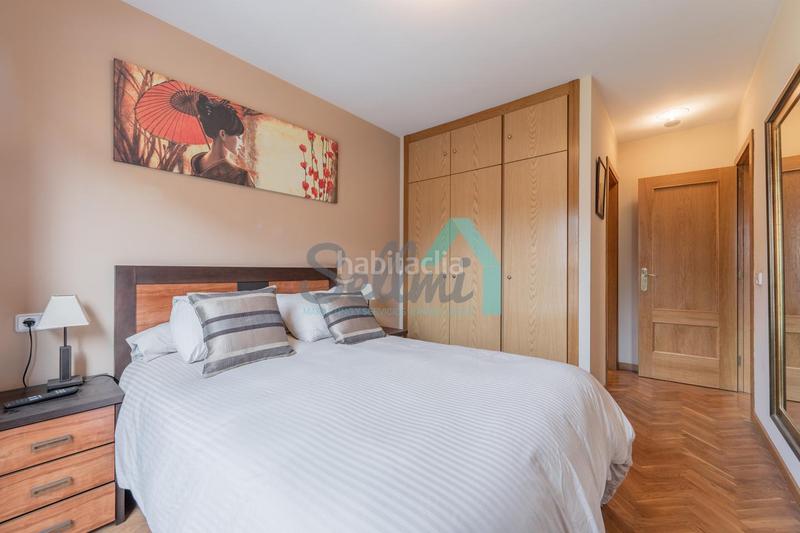 Foto 74dcc752-f5ea-4c81-9cd2-b92c80fa2b58. Location appartement avec chauffage parking dans Huca - La Cadellada Oviedo