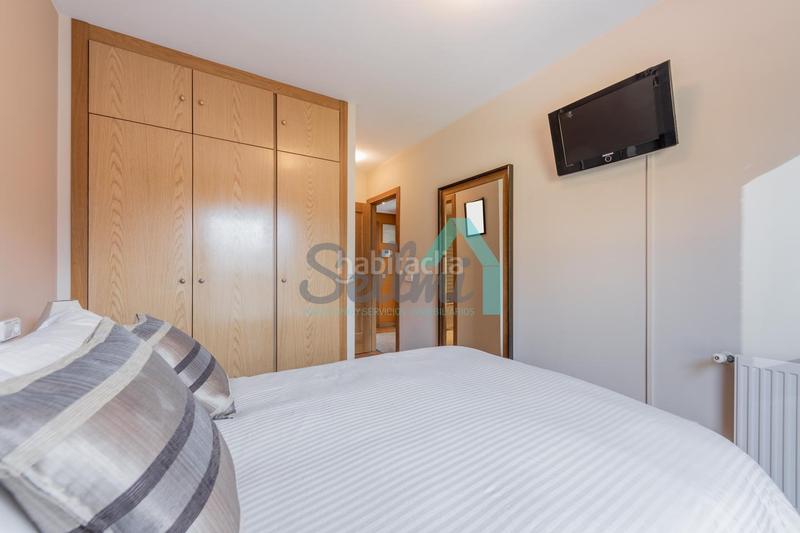 Foto 28a20bde-d3f5-4493-a197-f0fa1b6a6107. Miete etagenwohnung mit heizung parking in Huca - La Cadellada Oviedo