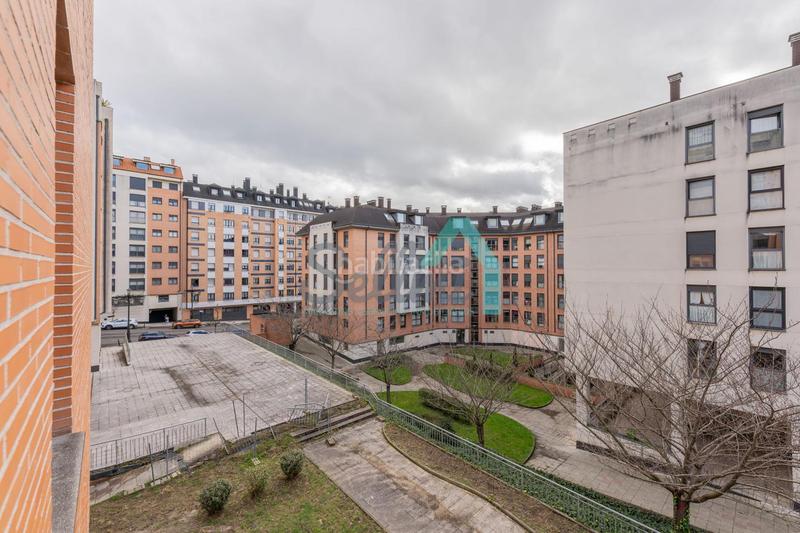 Foto 5fc876e7-02ad-4d02-95e6-273b82e66377. Rent flat with heating parking in Huca - La Cadellada Oviedo