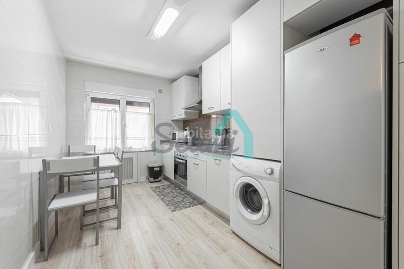 Foto 6944af67-7657-4ed4-92a1-720f69cde53d. Miete etagenwohnung mit heizung in Salesas - Foncalada - Campoamor Oviedo