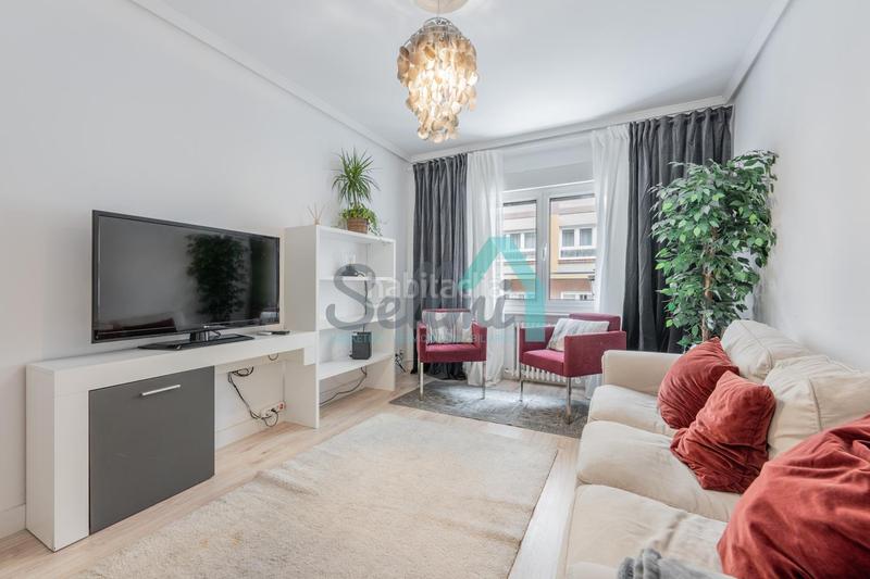 Foto ed1e0352-aa0d-4c33-bec3-ba69e2ccd63b. Miete etagenwohnung mit heizung in Salesas - Foncalada - Campoamor Oviedo