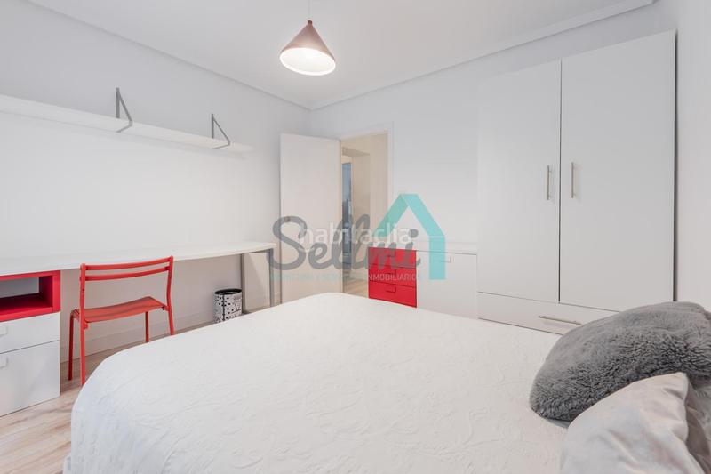 Foto 6b1bb65e-66db-4ff2-a029-a242ed64b85f. Rent flat with heating in Salesas - Foncalada - Campoamor Oviedo