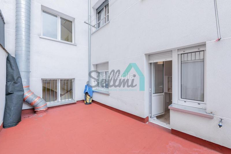 Foto b1404bf4-27e3-4e72-a5de-47b66f3c819c. Rent flat with heating in Salesas - Foncalada - Campoamor Oviedo