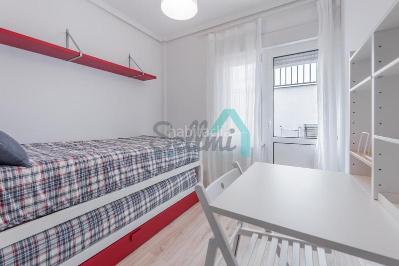 Foto 229f6c96-dd8a-4f4d-a3d5-c5df4305e3b4. Alquiler piso en Salesas - Foncalada - Campoamor Oviedo