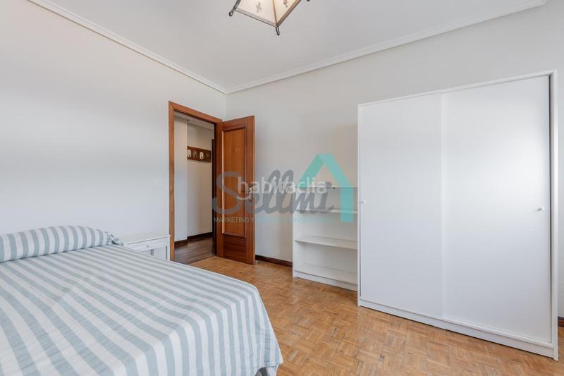 Foto 3380b3d6-940b-4660-8e48-9d31c4cda912. Location appartement avec chauffage dans Fontán Oviedo