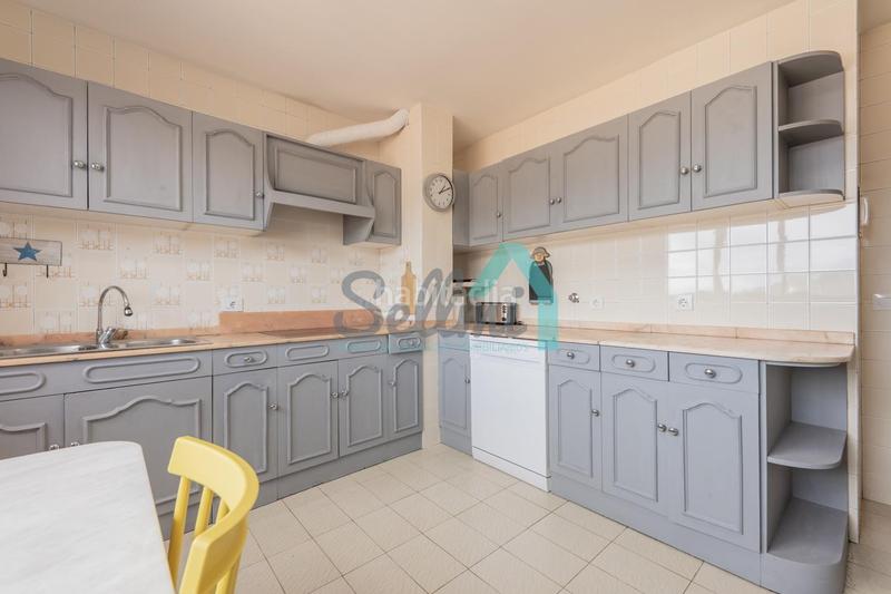 Foto 236ca9b0-7407-4b6c-bd85-d5e84940bfd5. Miete etagenwohnung mit heizung in Fontán Oviedo