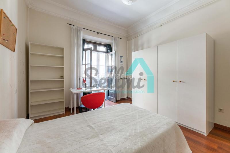 Foto e9e49e85-b6a4-4d0a-9d5d-6a84946ef4d7. Affitto appartamento con riscaldamento in Auditorio - Seminario - Parque de Invierno Oviedo