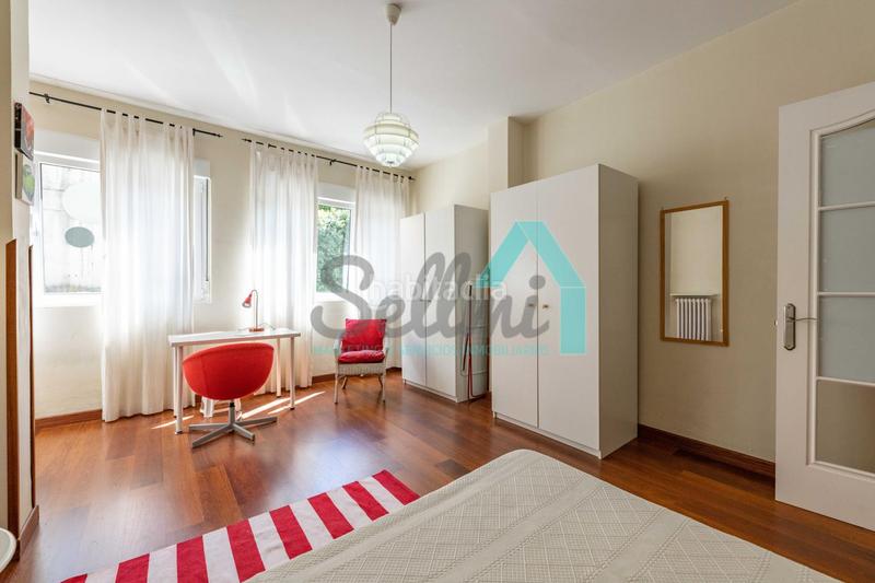 Foto b1a71308-e6d5-4568-b9a3-154b927bc8e9. Alquiler piso en Auditorio - Seminario - Parque de Invierno Oviedo