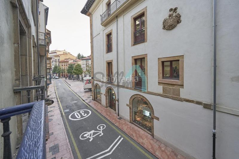 Foto ca4c7cd8-4cc7-4879-a8c2-f17f5bf8be31. Lloguer pis a Salesas - Foncalada - Campoamor Oviedo