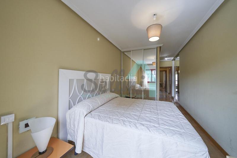 Foto 53d2b111-5ce3-4def-b851-7cc10ec73cd9. Rent flat with heating in Auditorio - Seminario - Parque de Invierno Oviedo