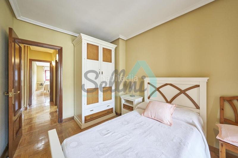 Foto 822fc681-9956-4683-8185-607aba55eaab. Rent flat with heating in Auditorio - Seminario - Parque de Invierno Oviedo