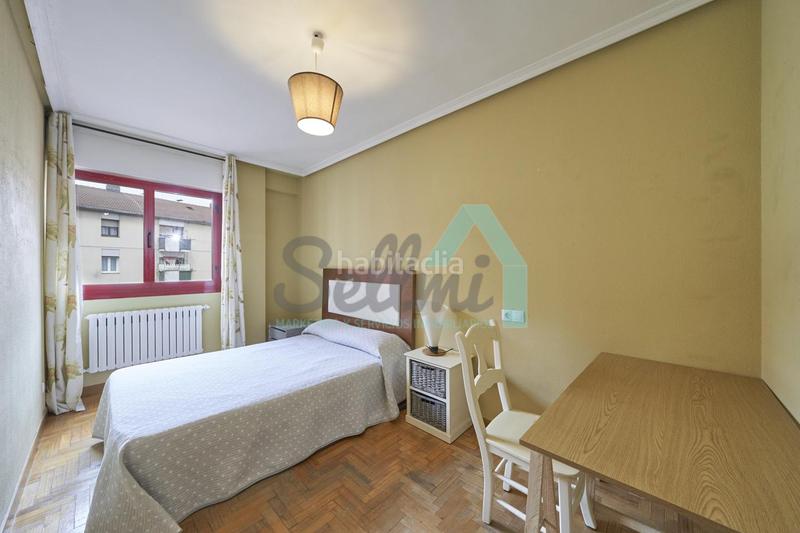 Foto 86388b08-03fd-4d2f-9031-9632b5a5123e. Rent flat with heating in Auditorio - Seminario - Parque de Invierno Oviedo