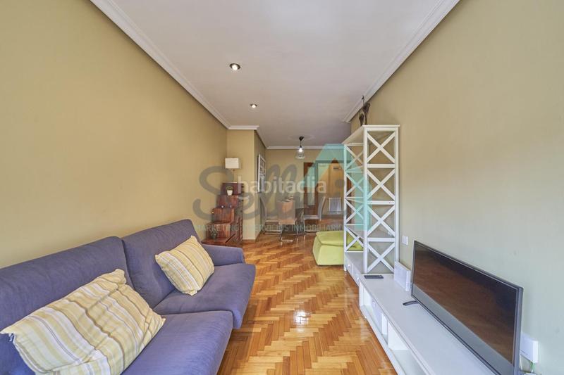 Foto cbe0ab6e-fa6d-4b95-b42c-a7d5d3e06a0c. Rent flat with heating in Auditorio - Seminario - Parque de Invierno Oviedo