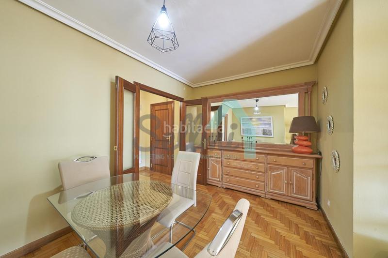 Foto d6c538f3-8f21-4998-9ad5-fd8b4cc08e0c. Rent flat with heating in Auditorio - Seminario - Parque de Invierno Oviedo