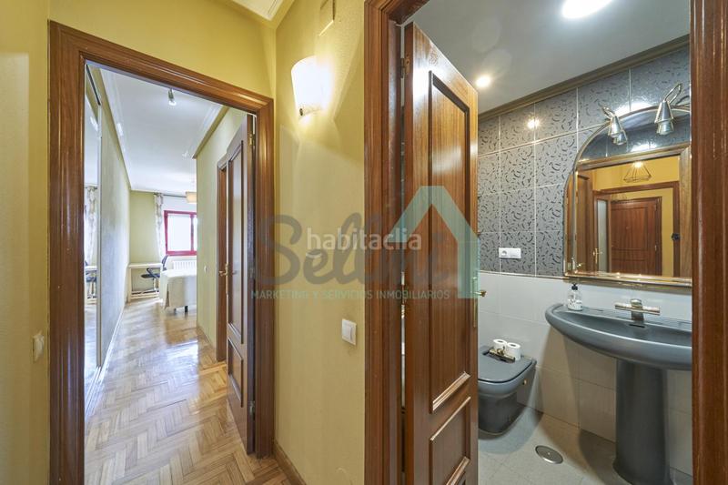 Foto ee1dbd04-d241-4d3f-93ce-71e49674650e. Rent flat with heating in Auditorio - Seminario - Parque de Invierno Oviedo